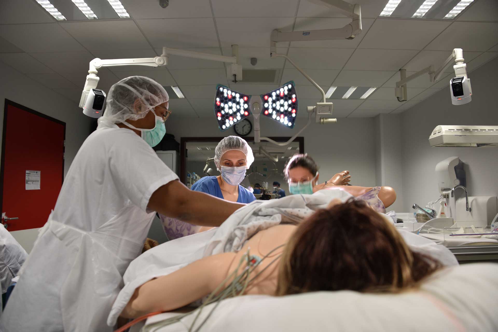 Gérer en équipe pluriprofessionnelle une patiente présentant une hémorragie du post partum